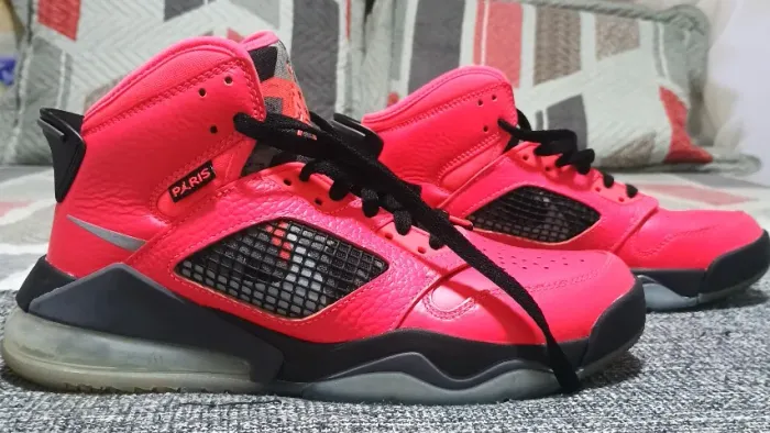 Nike Air Jordan Retro Paris-Neymar