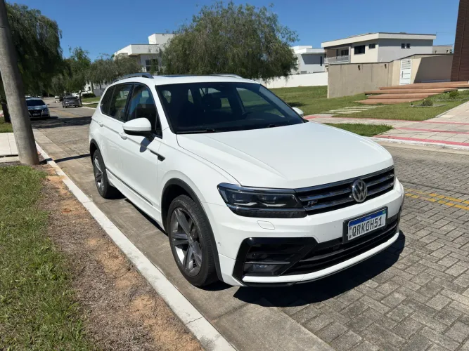 Volkswagen Tiguan Allspac R-line 350 TSI 2.0 4X4 2019