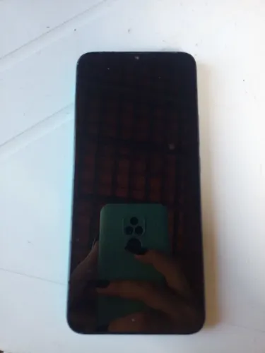 Moto E7 Azul Aquamarine com defeito na placa - Muito Conservado (Para retirada de peças)