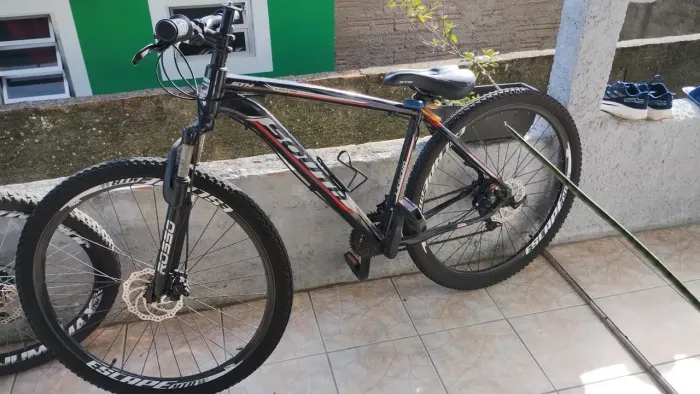 Vendo bike no precinho top com freios hidráulico shimano