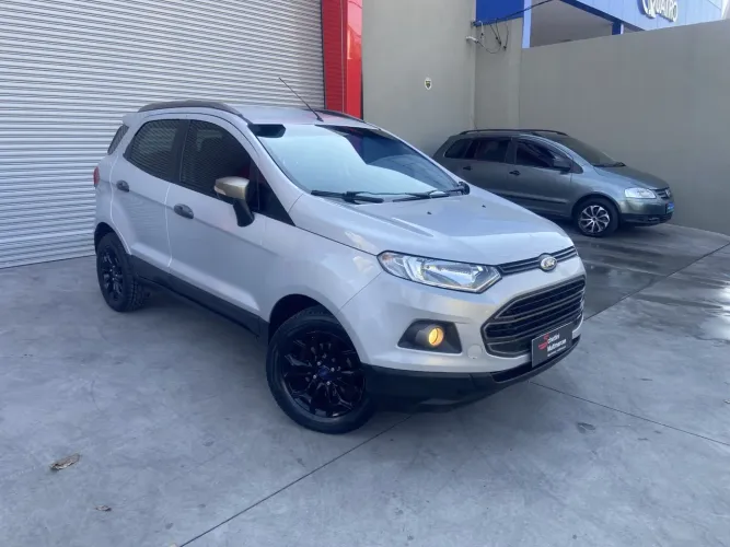 Ford Ecosport Freestyle 1.6 16V Flex 5P 2013