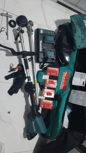 Roçadeira Makita a bateria
