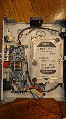 DVR Intelbras MHDX 1004