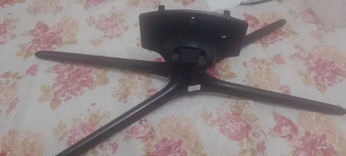 Base tv 32 Samsung só 50 hoje