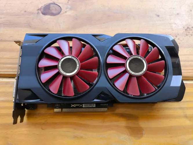 RX 570 4GB - XFX