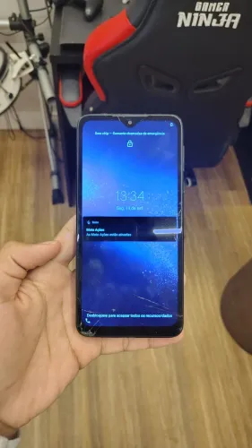MOTOROLA ONE MACRO