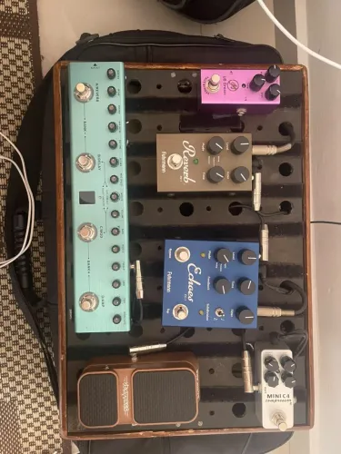 Pedais de Guitarra