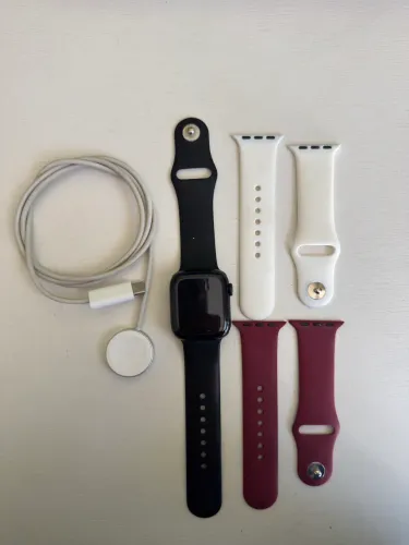 Apple Watch Series 8
