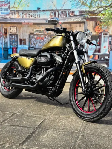 Harley-Davidson 883R 2008