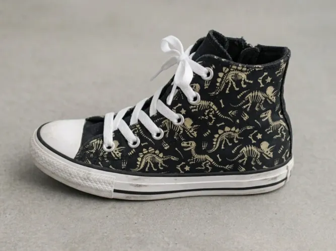Tênis All Star Converse Dino Cano Alto Infantil Tam 33 - Pouco Uso (Brilha no Escuro!)