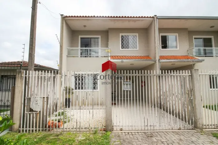 Sobrado de 3 quartos sendo 1 suíte no Ouro Fino