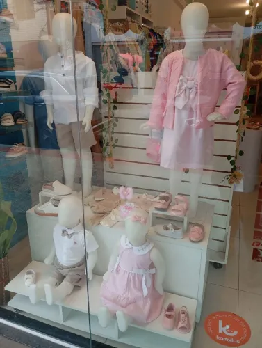 Vendo Manequins de loja Infantil Modelo Bebê Articulado