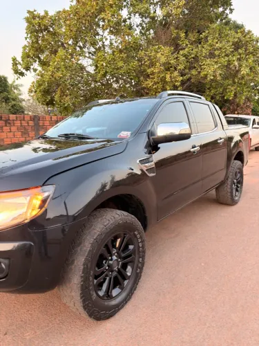 Ford Ranger Limited 3.2 20V 4X4 CD Aut. Dies. 2014