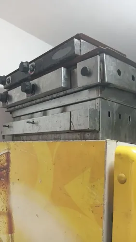VENDO CARRINHO DE LANCHE de rotdog, pastel e lancheo, vem 3 chapa, fritadeira e estufa