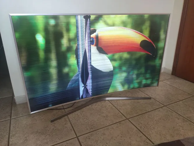 Samsung Smart TV 55" 4K Curva - UN55KU6500G - Para retirada de peças