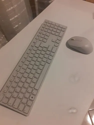 Mouse e teclado Dell sem fio