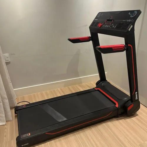 Esteira Genis GT2000 (com defeito)