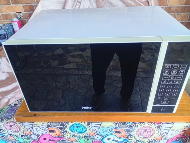 Microondas espelhado Philco 30 litros . Leia antes