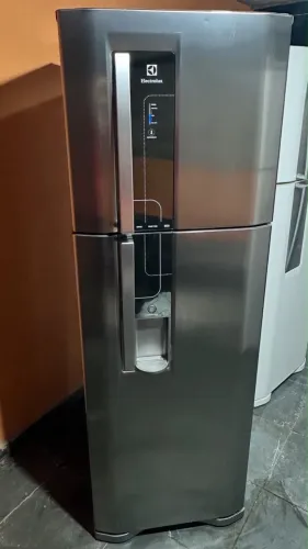 Geladeira Eletrolux