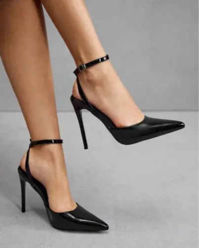 Scarpin 37 nunca usado