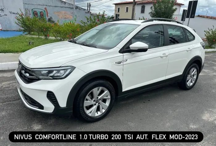 Volkswagen Nivus Comfortline 1.0 200 TSI Flex AUT 2023