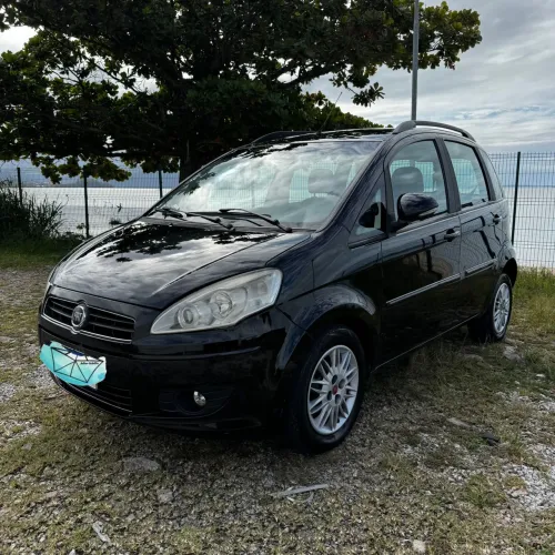 Fiat Idea Essence 1.6 Flex 16V 5P 2013