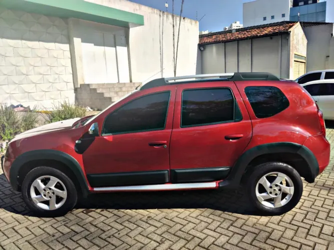 Renault Duster Dynamique 2.0 Hi-flex 16V Aut. 2012