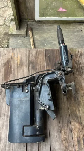 Coluna + Suporte de Fixação Evinrude 15 HP