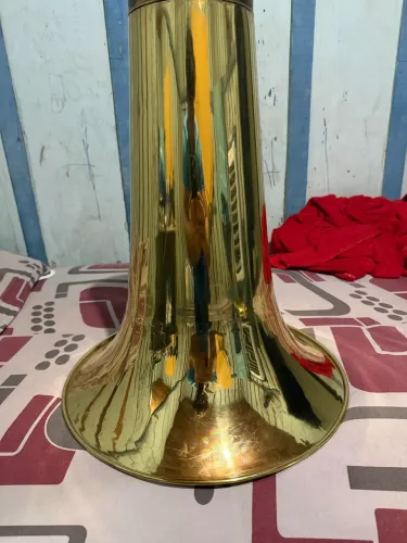 Tuba helicon, M. Armando weingrill em Bb