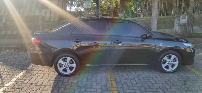 Toyota Corolla GLI 1.8 Flex 16V Aut. 2012