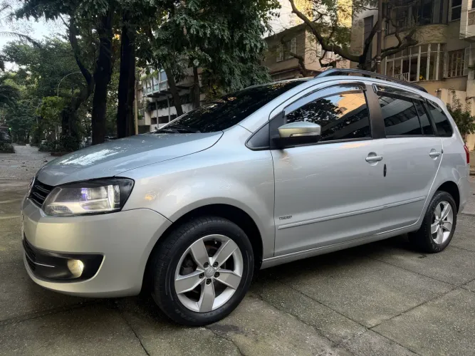 Volkswagen Spacefox 1.6/ 1.6 Trend Total Flex 8V 5P 2012