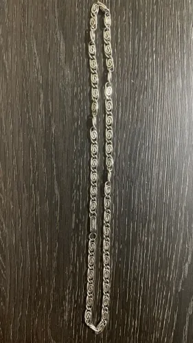 Cordão masculino