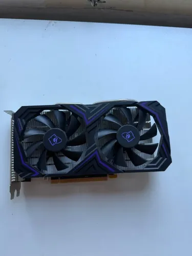 Placa de Vídeo AMD RX 580