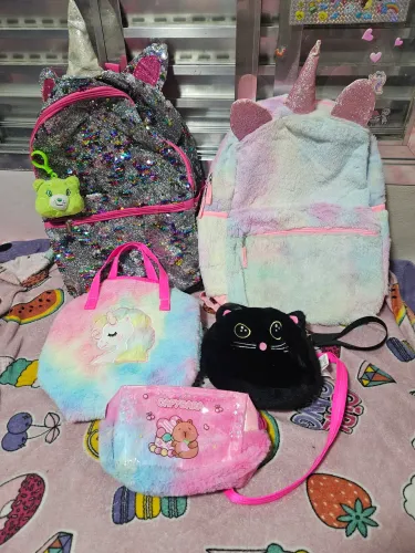 Kit mochilas e bolsa unicórnio infantil usadas