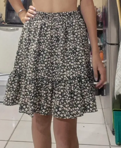 DESAPEGO DE ROUPAS SEMI NOVAS