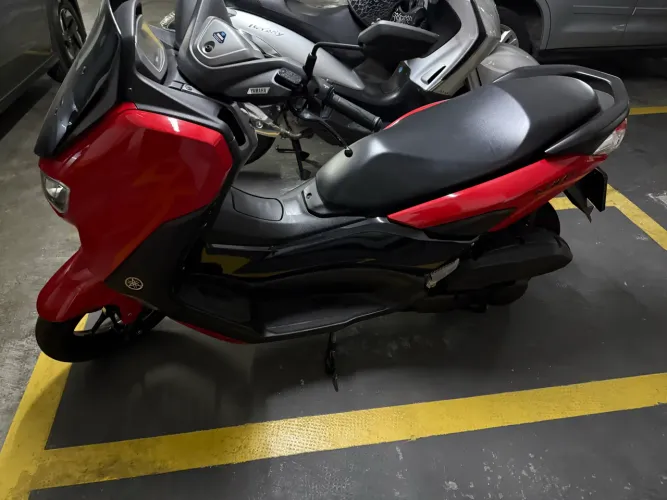 N Max bx km impecável 