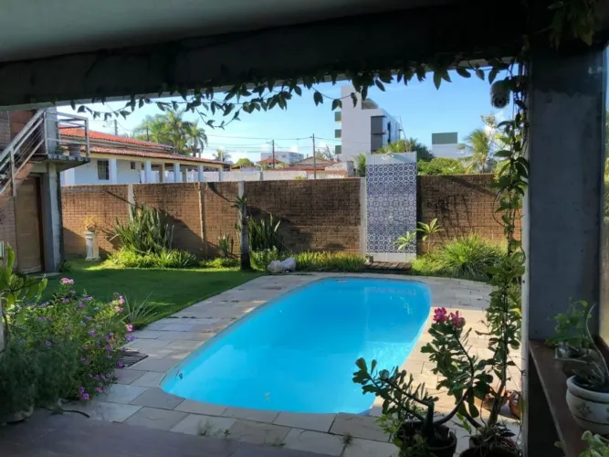 Valor de Super OPORTUNIDADE para VENDA! CASA localizada em PRAIA DO AMOR a aproximado 300m