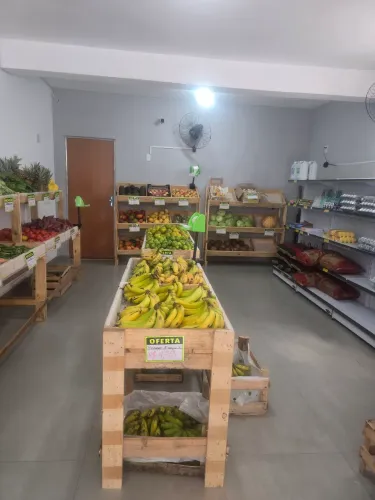 Oportunidade Única !!! Alugo loja ou Passo o ponto cometo