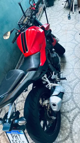 Vende-se cb500f