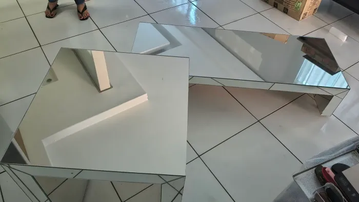 Mesa de centro e mesa de apoio
