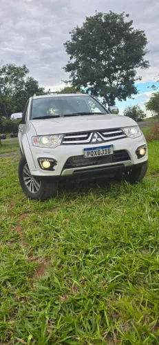 Mitsubishi Pajero HPE 3.2 4X4 T.i. Dies. 5P Aut. 2017