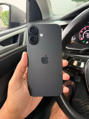 iPhone 16 128