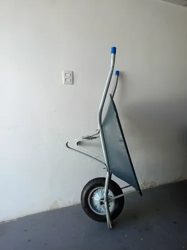Carro de mão 55L