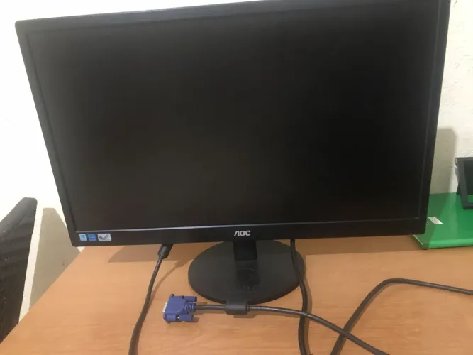 Monitor AOC 22 polegadas