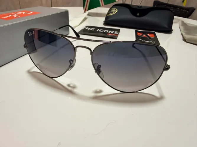 Ray Ban AVIATOR. Original com nota. Novíssimo 