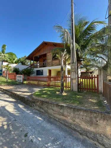 Oportunidade Vendo / Troco, Linda casa em Cond. Fechado em Guarapari