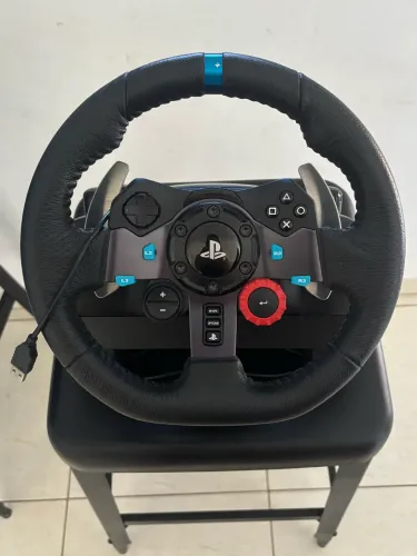 Volante Logitech G29 PS4/PS5 e PC
