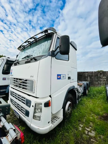 CAVALO MECANICO VOLVO FH-400 ANO 2007 COM 304.000 KM