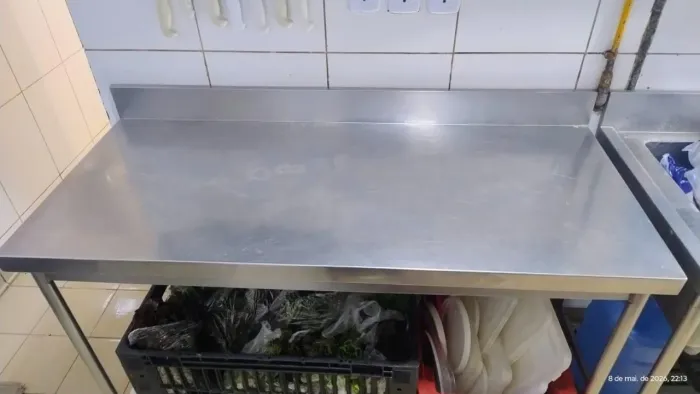 Balcão de manuseio inox