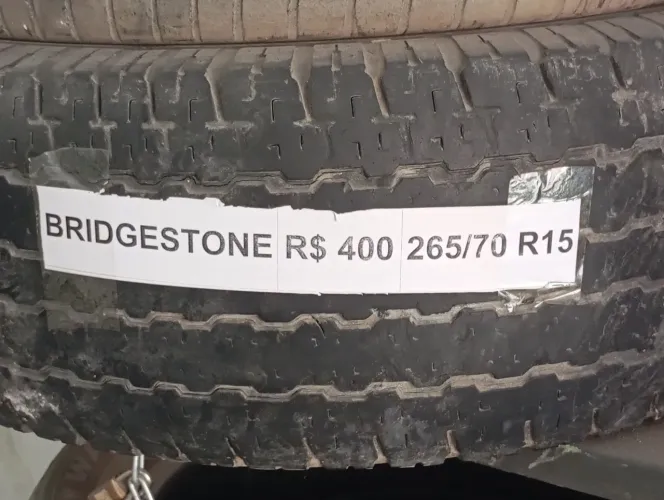 PNEU BRIDGESTONE 265/70 R15